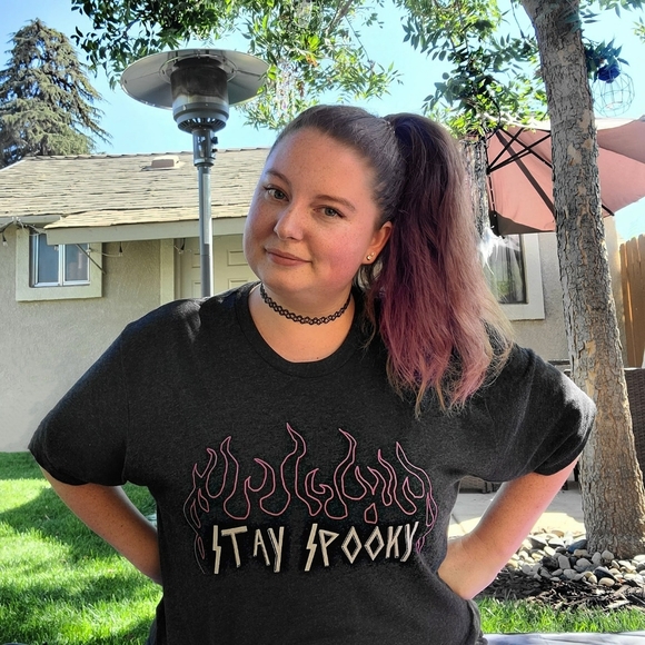 Meet your Posher, Whitney - Picture 2 of 7